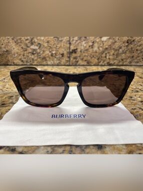 Burberry Sunglasses with Brown Lenses